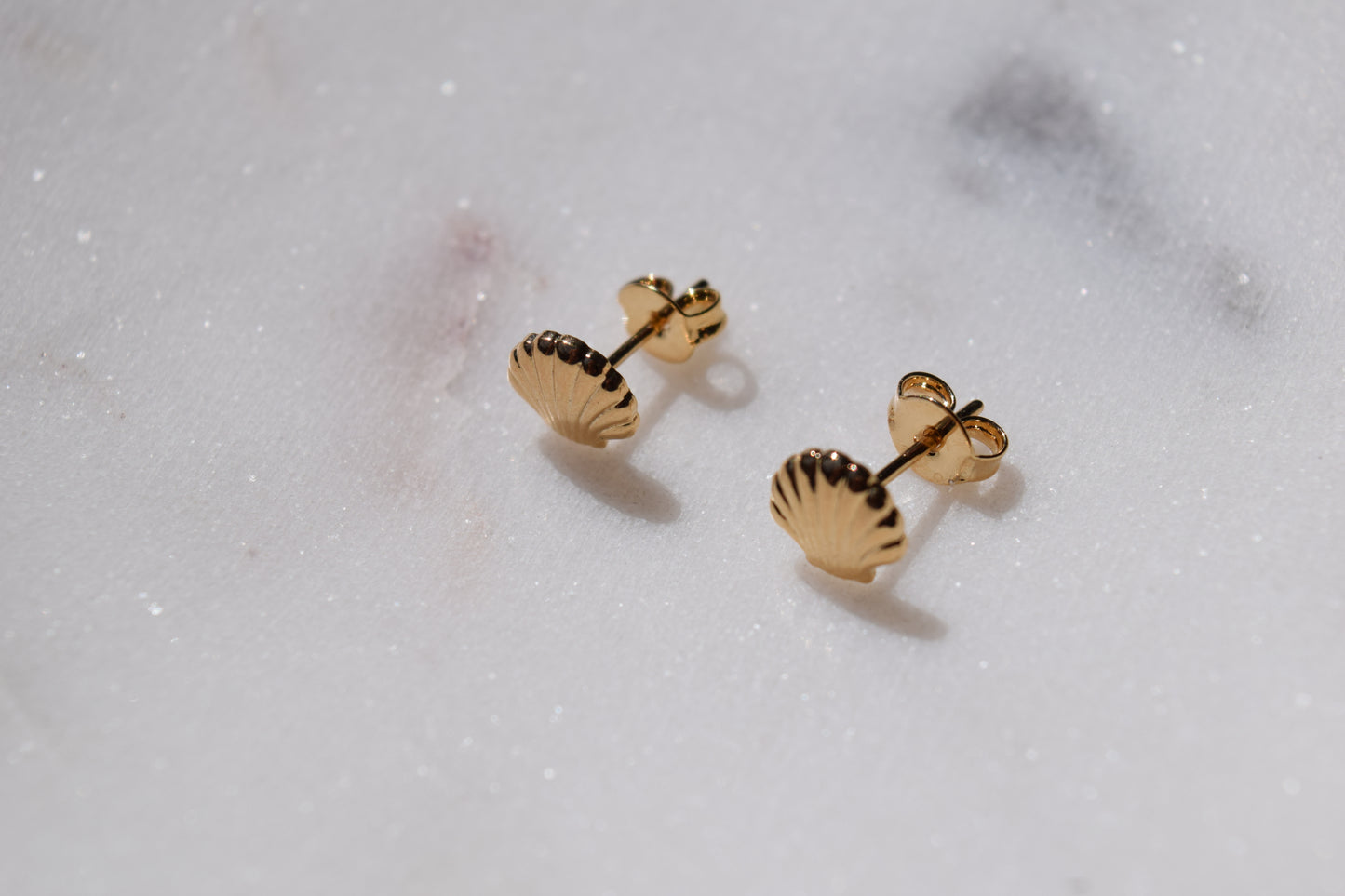 Sea Shell Studs (18K Gold Filled)