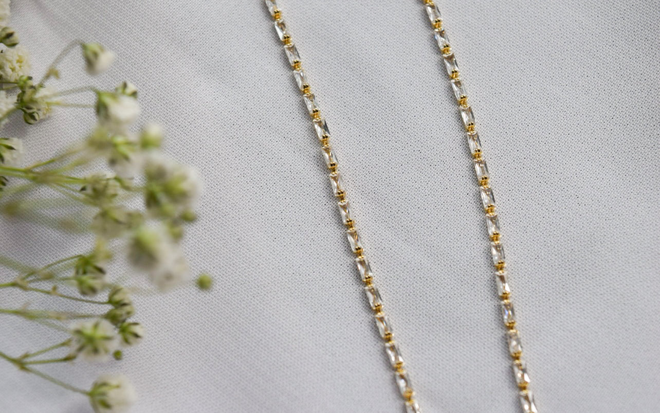 Genevieve Baguette Necklace (18K Gold Filled)