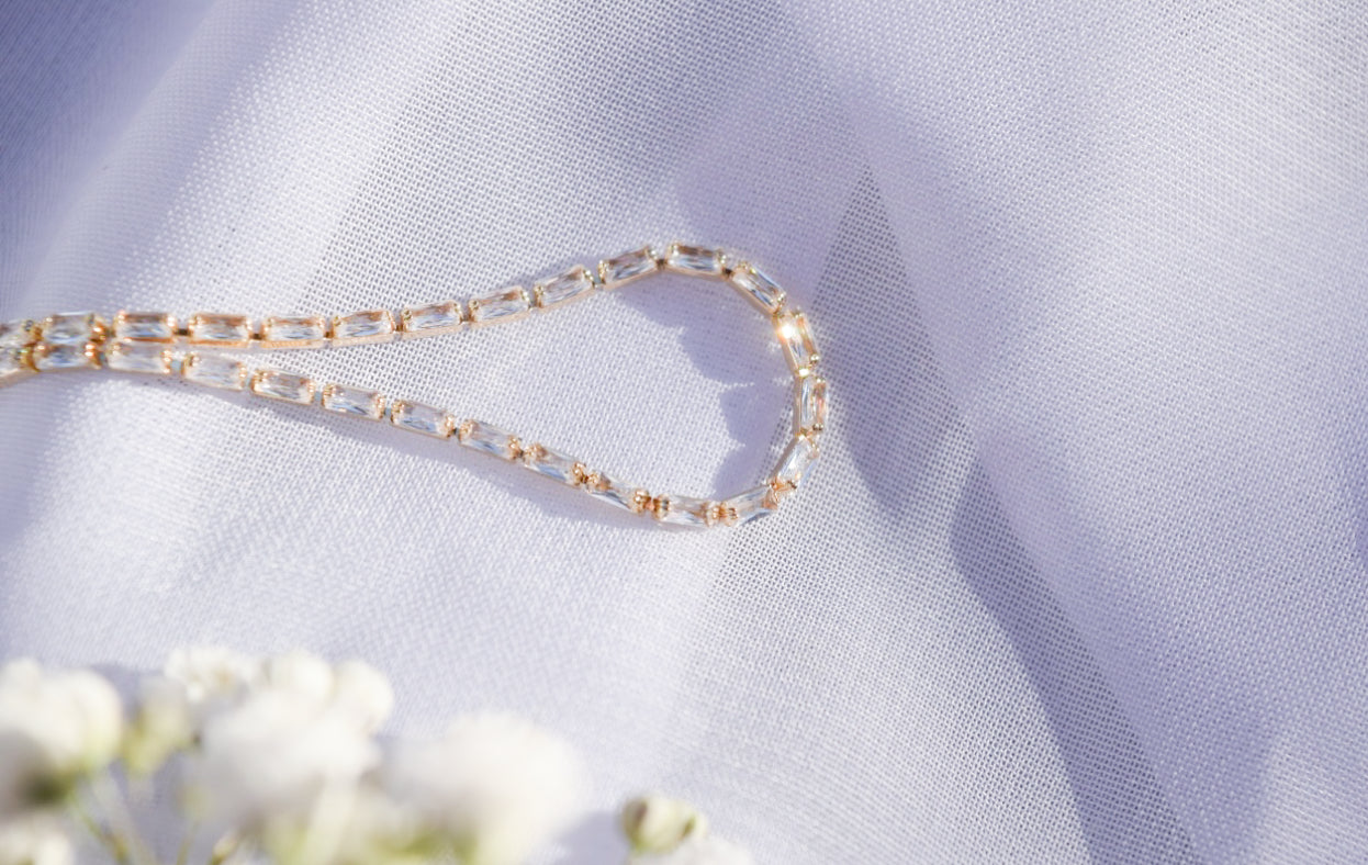 Genevieve Baguette Necklace (18K Gold Filled)