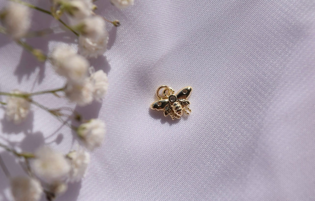 Queen Bee Charm (18K Gold Filled)