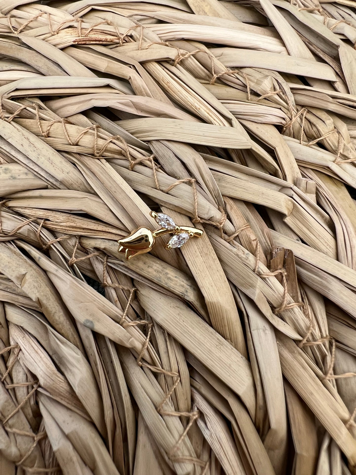 Tulip with CZ (18K Gold Filled)