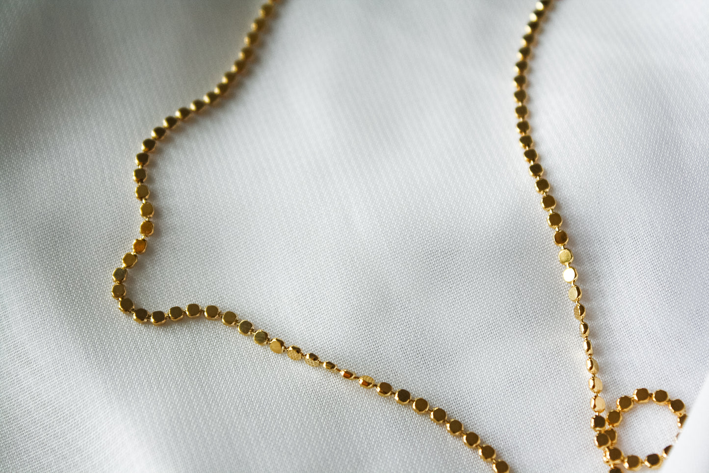 Kassidy Pressed Dot Necklace (18k Gold Filled)