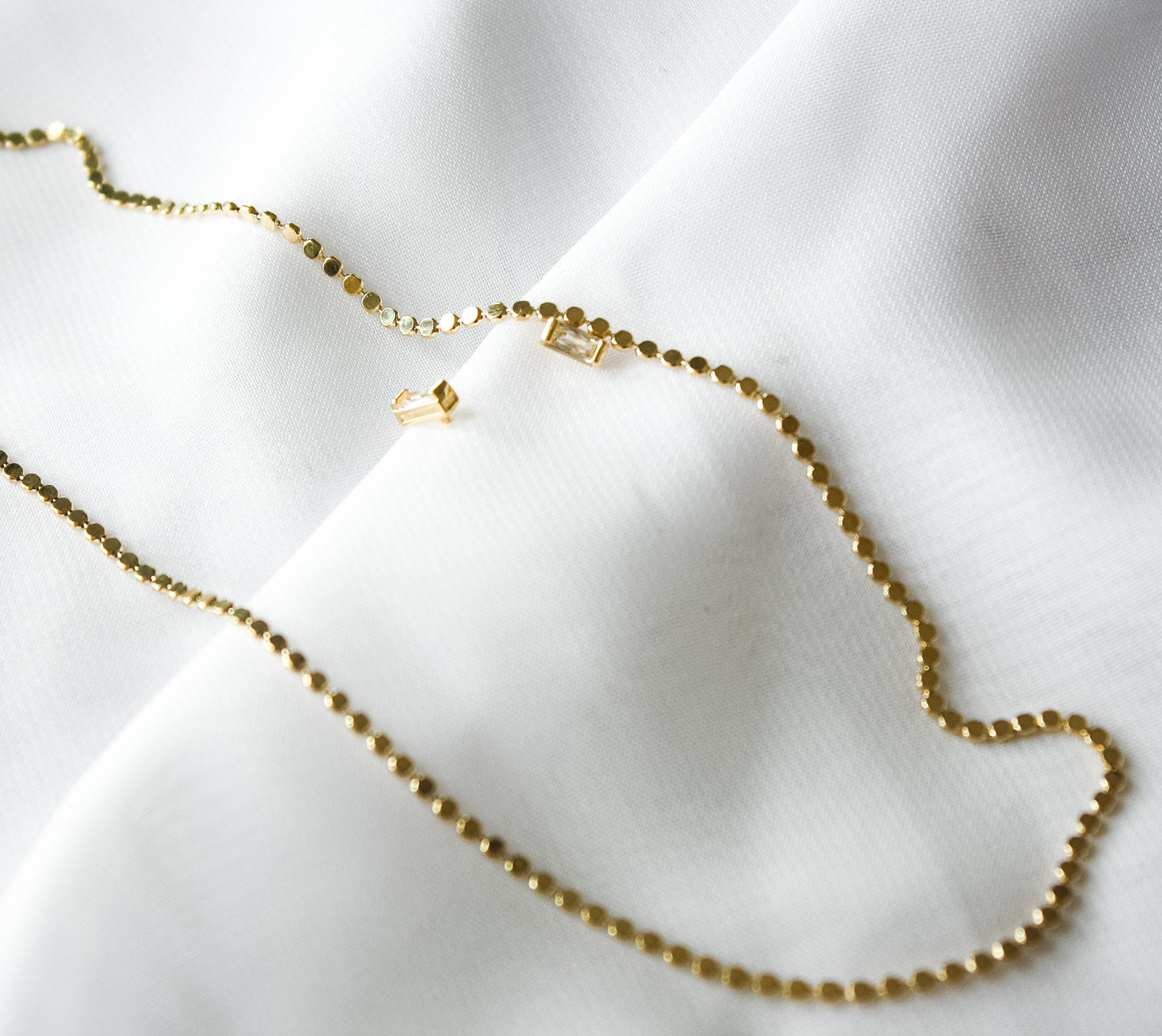 Kassidy Pressed Dot Necklace (18k Gold Filled)