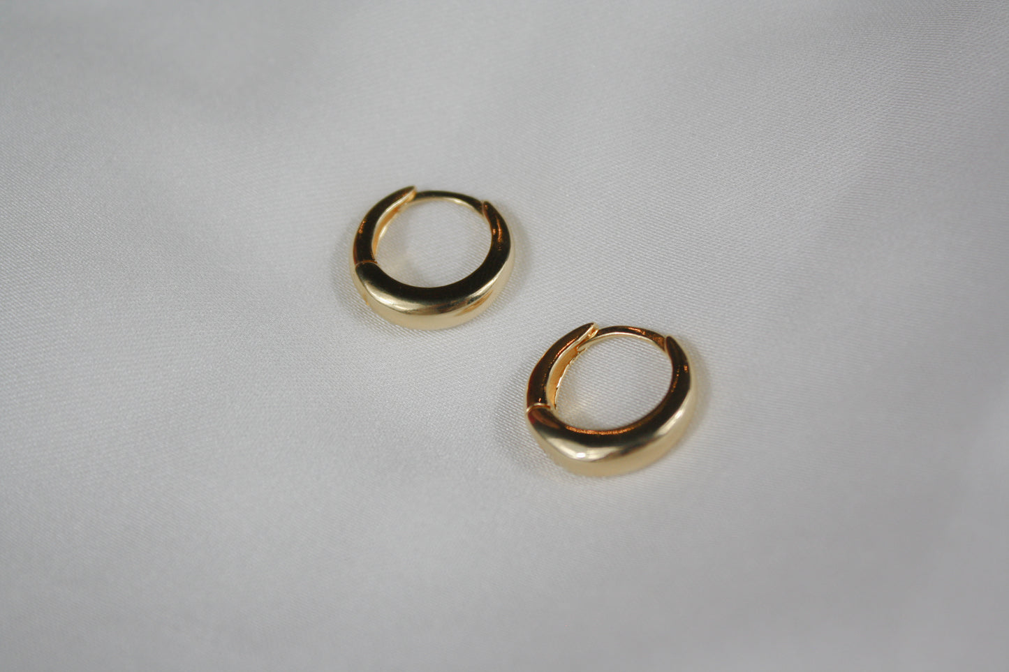 Cosette Hoop Earrings (18K Gold Filled)