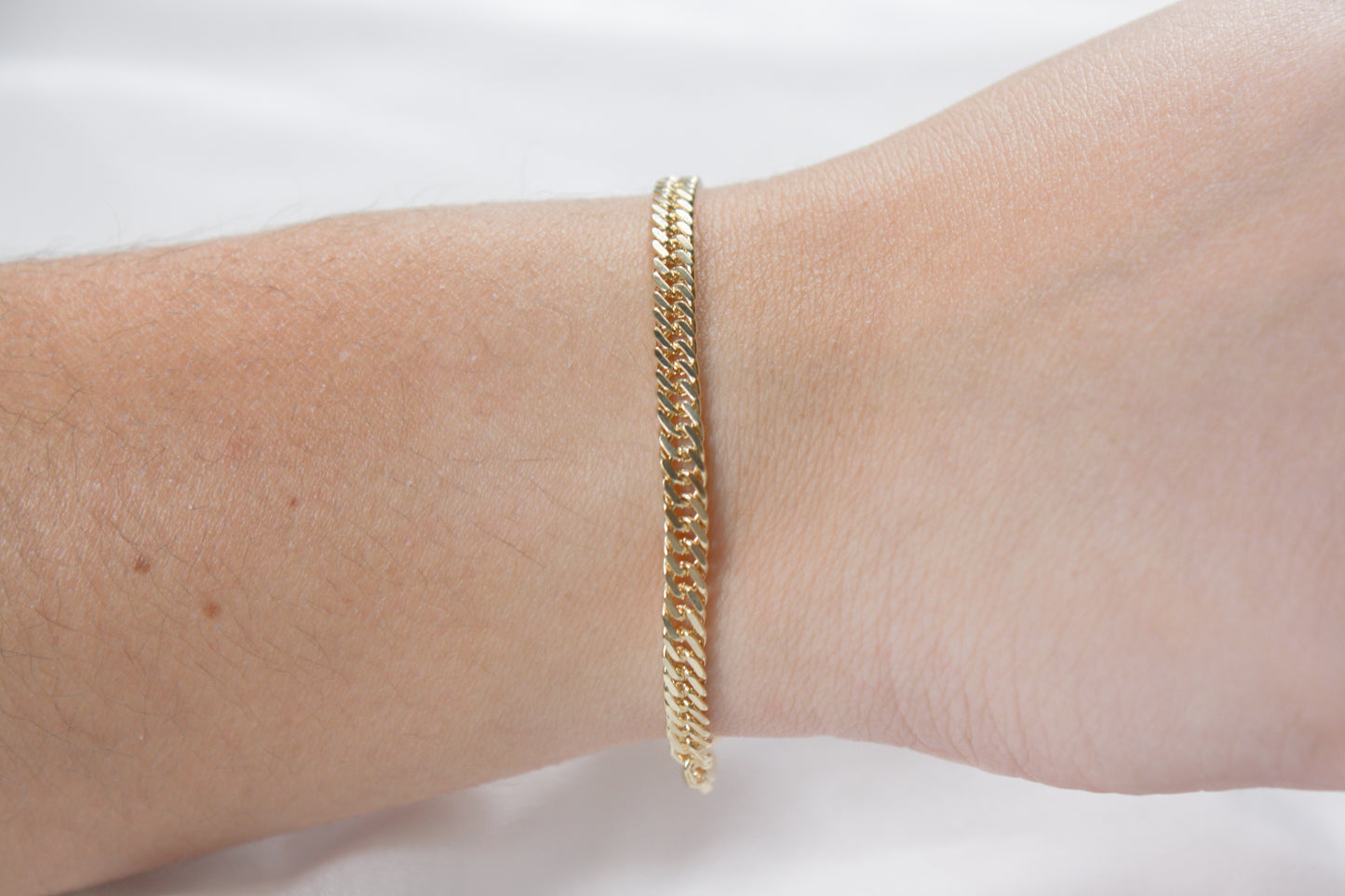 Ava Bracelet (18k Gold Filled)