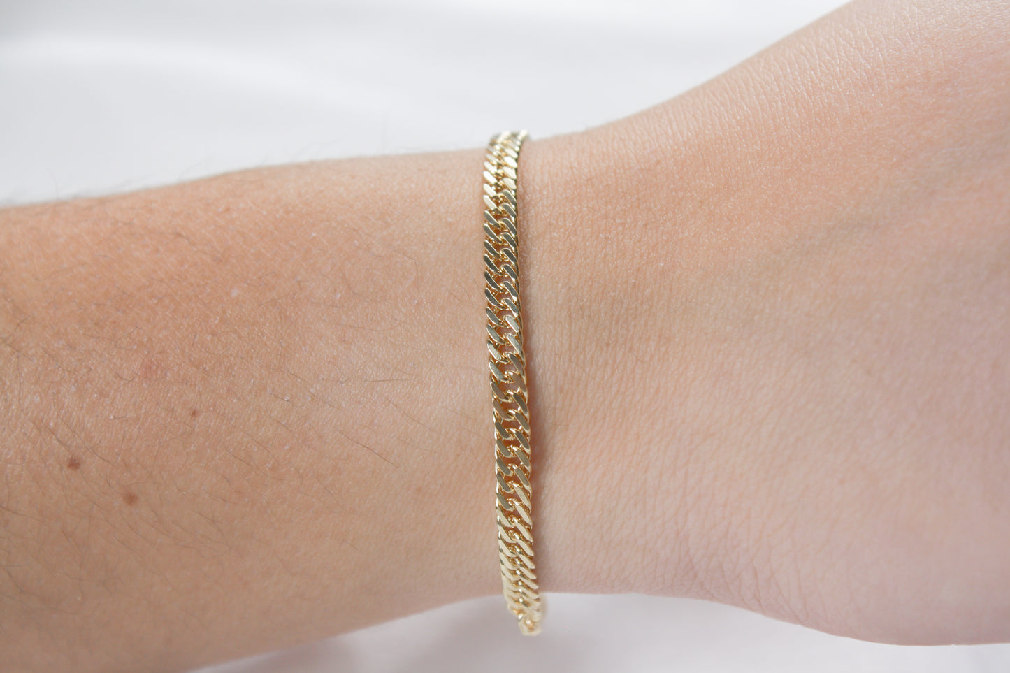 Ava Bracelet (18k Gold Filled)